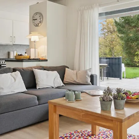 4 Bedroom Gorgeous In Idestrup *
