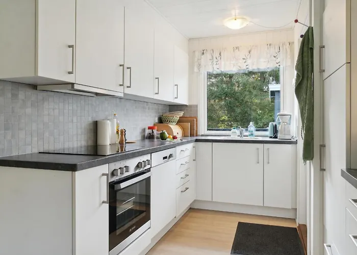 4 Bedroom Gorgeous In Idestrup Holiday home *